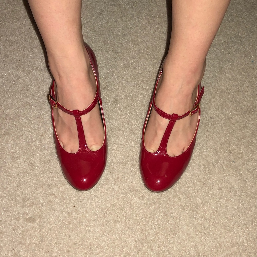 Cute Vintage red heels
